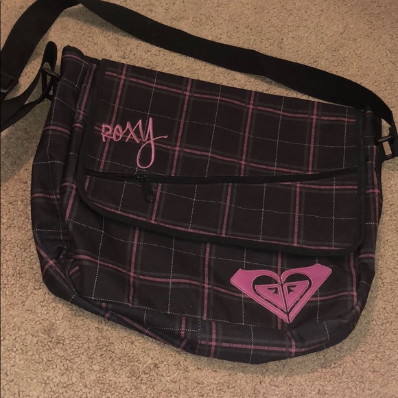 Roxy Handbags - Roxy messenger bag Roxy Handbags - Roxy messenger bag